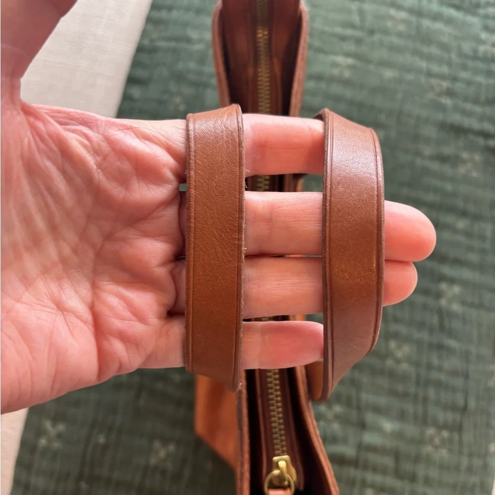 Madewell Small Tan Leather Tote 017 - Picture 7 of 11